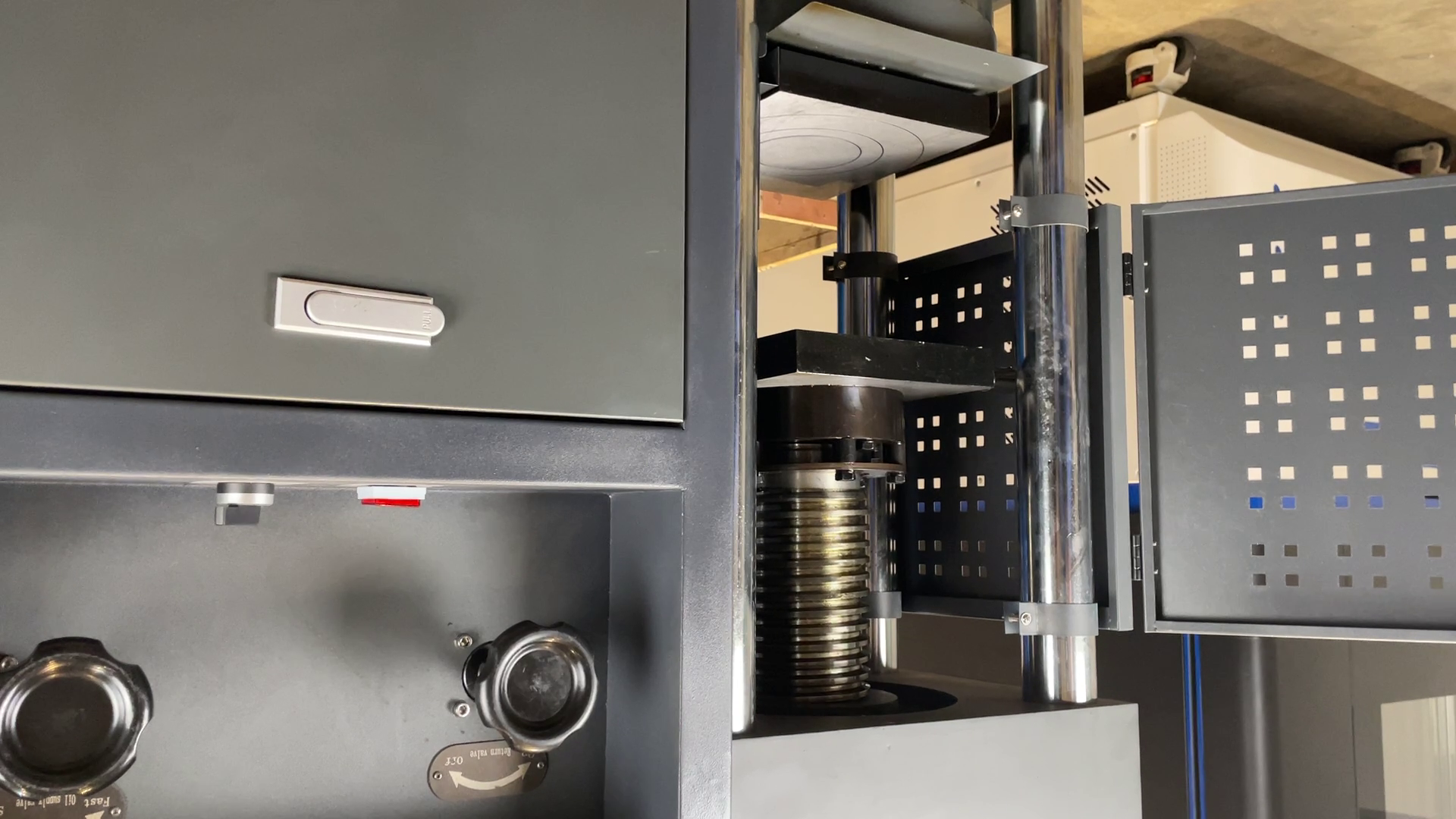 compression machine block platens